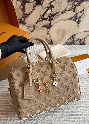 Жіноча сумка louis vuitton бежева з короткими ручками