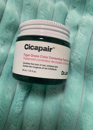 Dr. jart+ cicapair™ tiger grass color correcting treatment інтенсивний крем для зменшення почервонінь шкіри