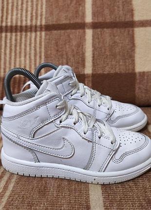 Детские кроссовки nike air jordan