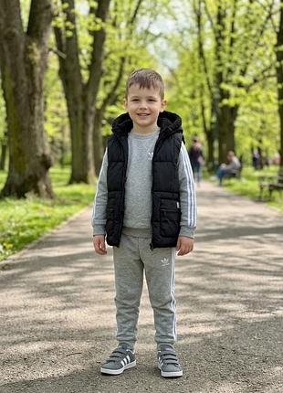 Тёплая жилетка george, 5-6лет