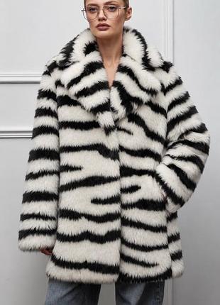 Шуба довга zara balenciaga