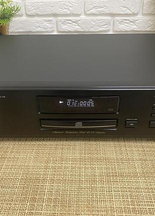 Програвач компакт-дисків akai cd-39 чорний