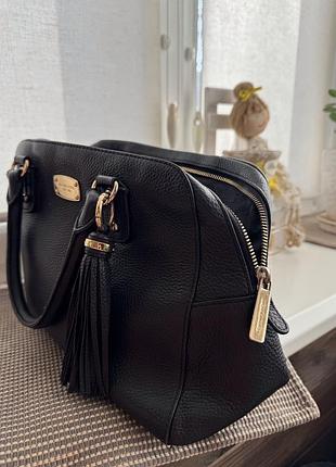 Шкіряна чорна сумка michael kors 3