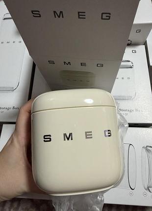 Контейнер для зберігання smeg кремовий