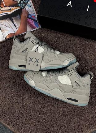 Kaws x air jordan 4 retro 'cool grey' 6