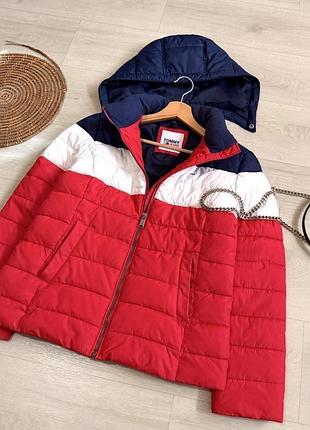 Брендовая теплая куртка tommy hilfiger (оригинал)