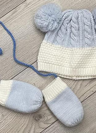 Комплект для немовлят primark шапка та рукавички блакитний білий 0-12 місяців