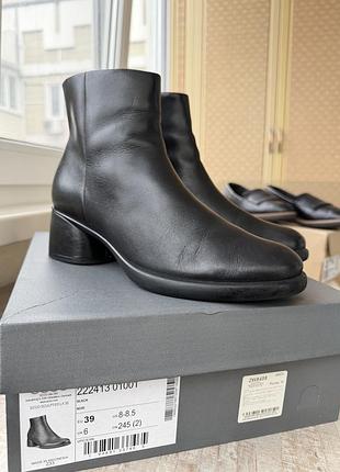 Черевики жіночі ecco sculpted чорні шкіряні 39 розмір