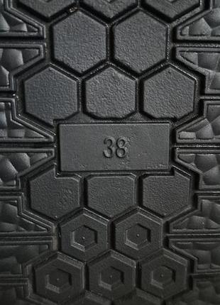 Жіночі лофери на платформі чорні 8