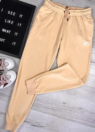 Спортивные штаны nike