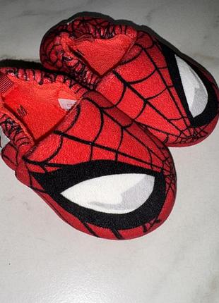 Домашние комнатные теплые тапочки spider-man h&m 24-26 (16,5см)