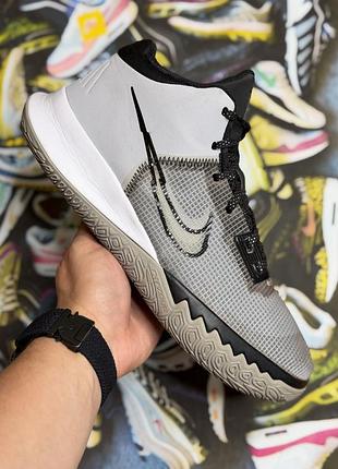 Чоловічі кросівки nike kyrie flytrap 4 ep wolf grey