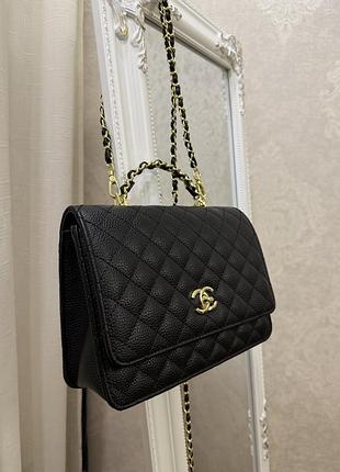 Жіноча сумка chanel стьобана чорна з золотистою фурнітурою,дуже гарної якості