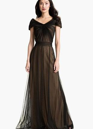 Ошатна сукня від tadashi shoji