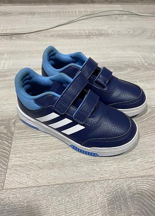 Кросівки adidas 33 р