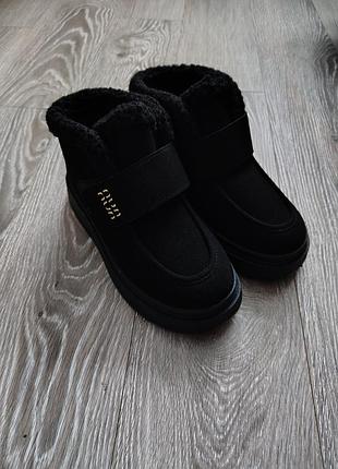 Черевики жіночі miu miu зимові чорні на платформі, розмір 37