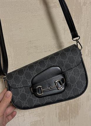Жіноча сумка-багет у стилі gucci через плече