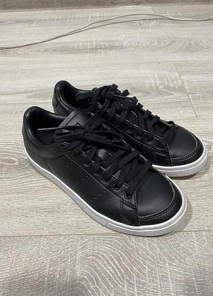 Кросівки adidas 35 р