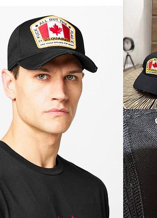 Кепка від бренду dsquared