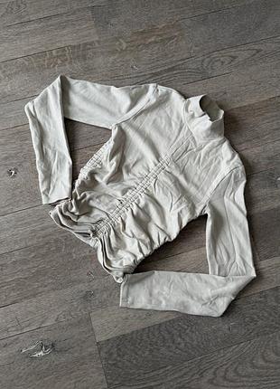 Жіночий гольф zara бежевий зі збіркою