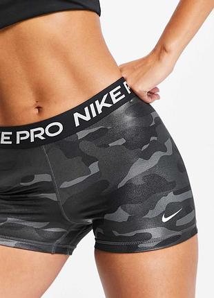 Жіночі шорти nike pro для тренувань камуфляжні