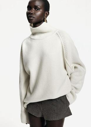 Массивный молочный свитер 100% шерсть h&amp;m