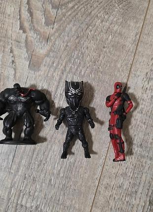 Колекційні фігурки marvel.