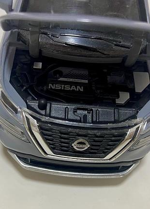 Машинка nissan x-trail 3