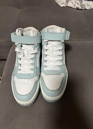 Кросівки жіночі puma високі на платформі біло-блакитні 38 розмір