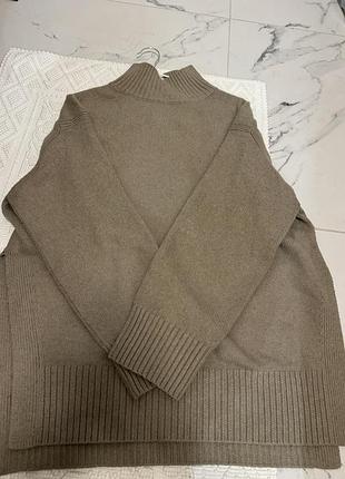 Светр жіночий h&m бежевий з високим коміром