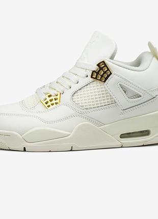 Кросівки jordan 4 metallic gold