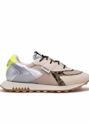 Кросівки run of safari