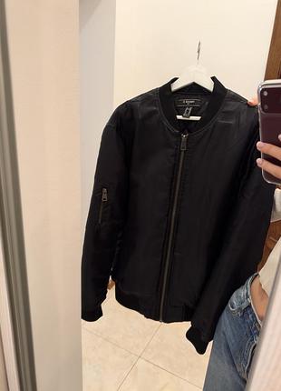 Бомбер чоловічий forever 21
