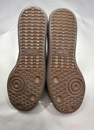 Кроссовки adidas sala court 9