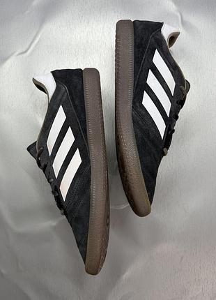 Кроссовки adidas sala court 5