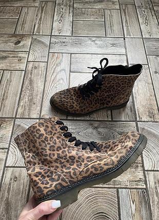 Черевики з натуральної замші dr martens 42 розмір
