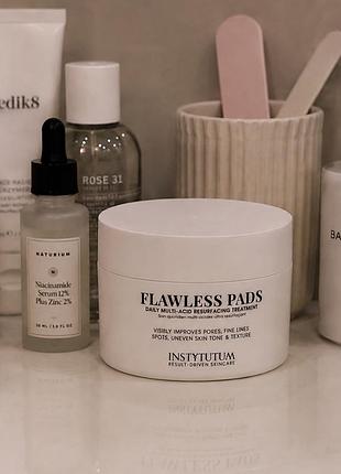 Instytutum пади пілінг flawless pads classic