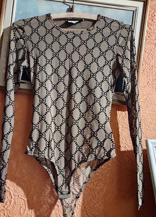 Красота в деталях: боди gucci