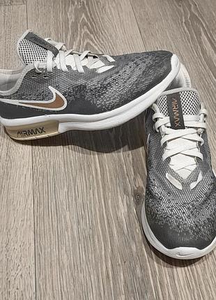 Женские кроссовки nike air max размер 38