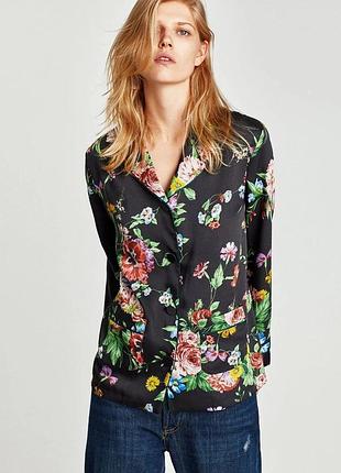 Атласная блуза рубашка zara black floral print pyjama style blouse