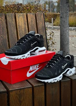 Кросівки air tn plus 3
