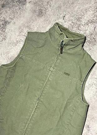 Ваксованая жилетка carhartt