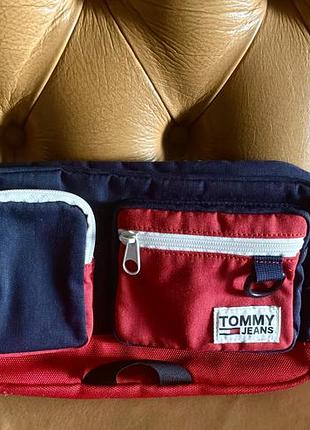 Сумка кросс-боди поясная Tommy jeans объемная