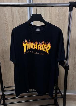 Футболка thrasher чорна з принтом flame logo