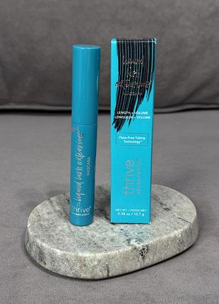 Подовжувальна туш з стійкою tubing-формулою thrive causemetics liquid lash™ extensions tubing mascara brynn rich black