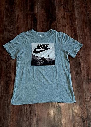 Мужская уникальная футболка nike с большим лого оригинал