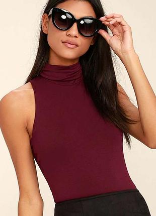 Zara боді дуже гарно кольору бургунді