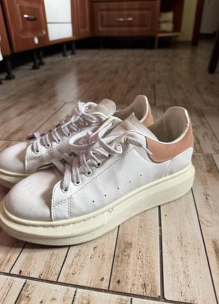 Кеди alexander mcqueen білі шкіряні на платформі 2