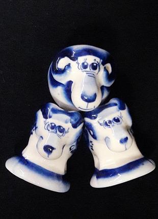 Статуетки з колекції ручний розпис мають маркування  hand made
стан відмінний!три штуки!