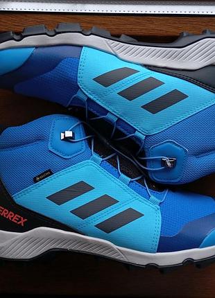 Трекінгові черевики adidas terrex mid gore-tex мембрана gy7682 оригінал нові р.40